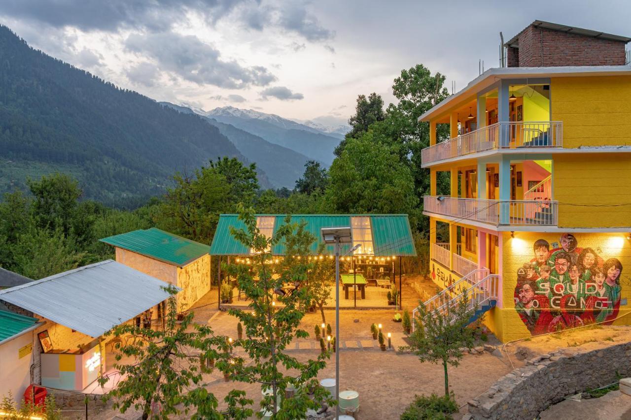 Whoopers Hostel Manali Exterior photo