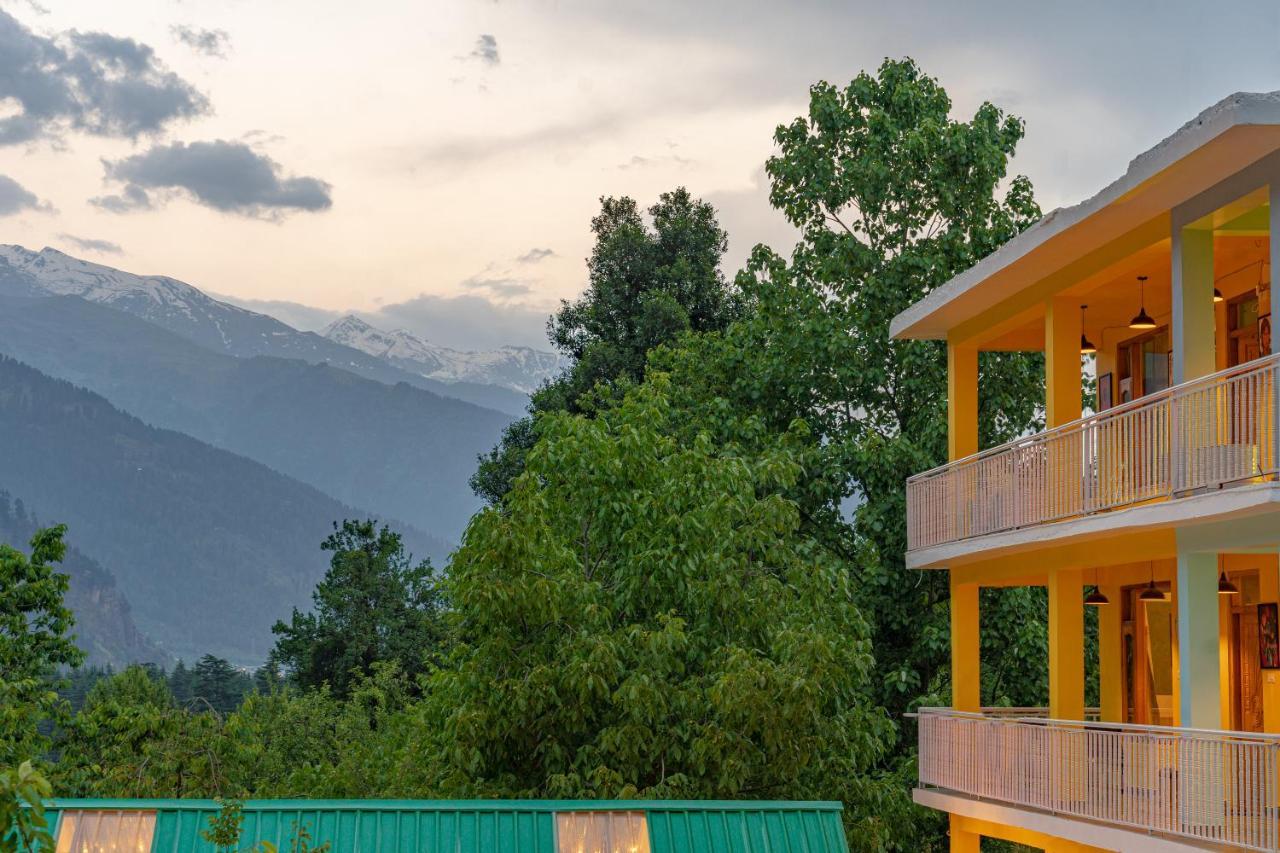 Whoopers Hostel Manali Exterior photo